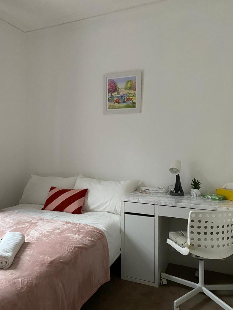 Comfy Private Rooms In Camden Town, Central London Kültér fotó